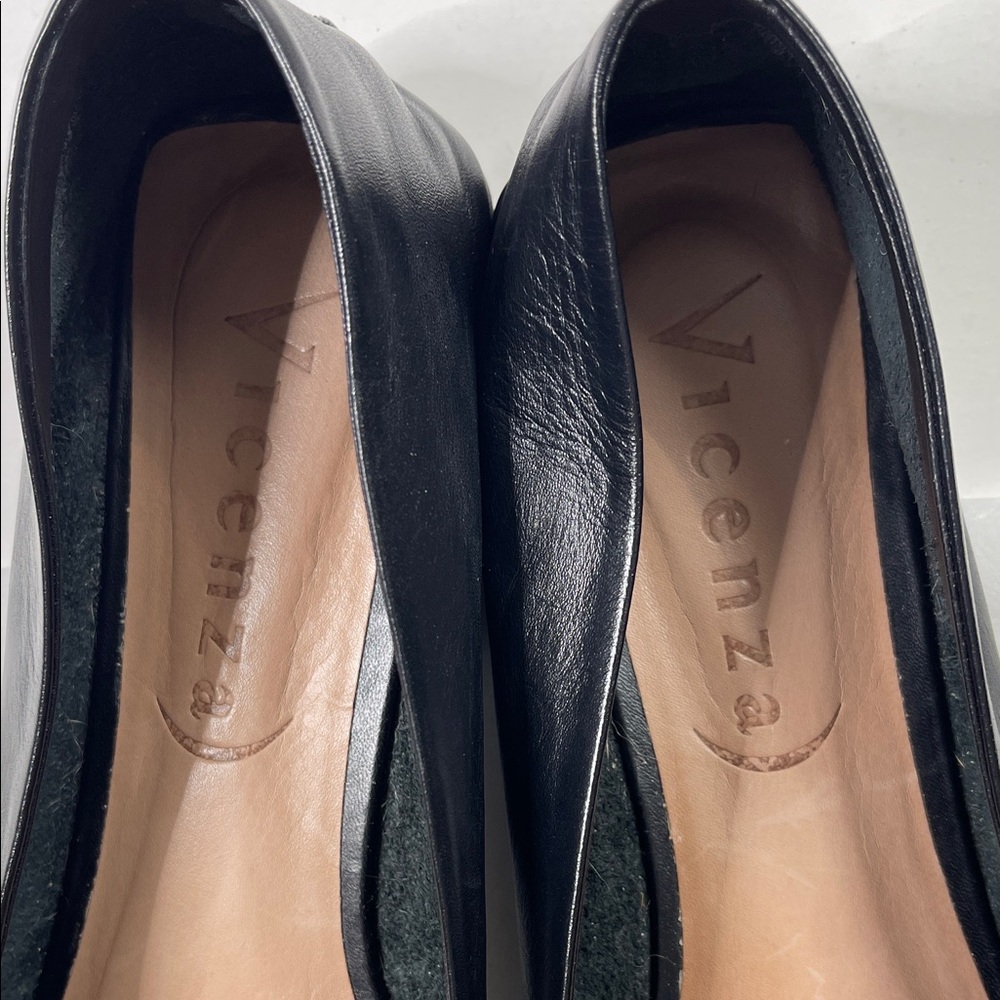 Anthropologie Vicenza Black Leather Women's Flats Studded Bow Size 9M EUC - Picture 10 of 13